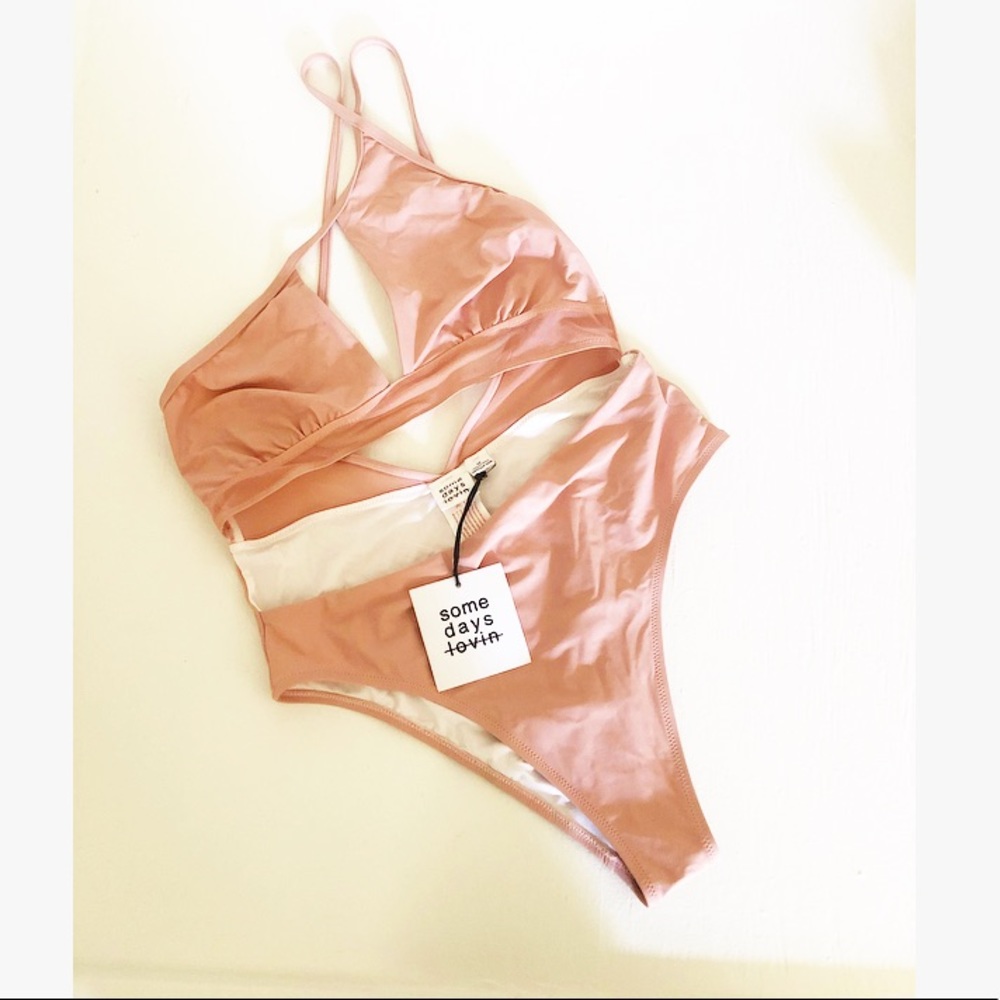 LuLu’s Somedays Lovin’ Hibiscus Blush One piece